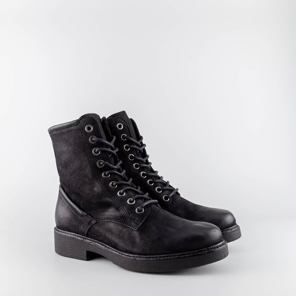 Greet_Black Combat Boot