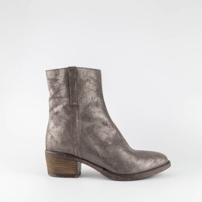Mien Shiny Brown