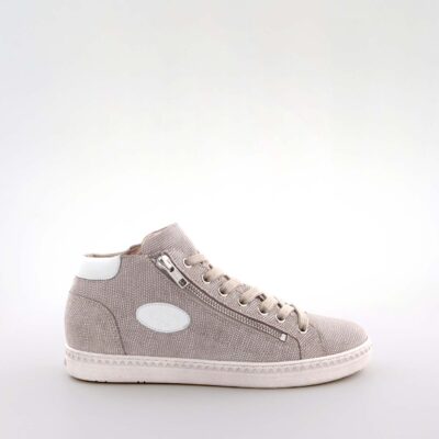 Mariah Taupe / White
