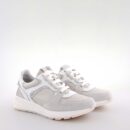 Posay White